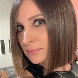 Meet your Posher, Stefani